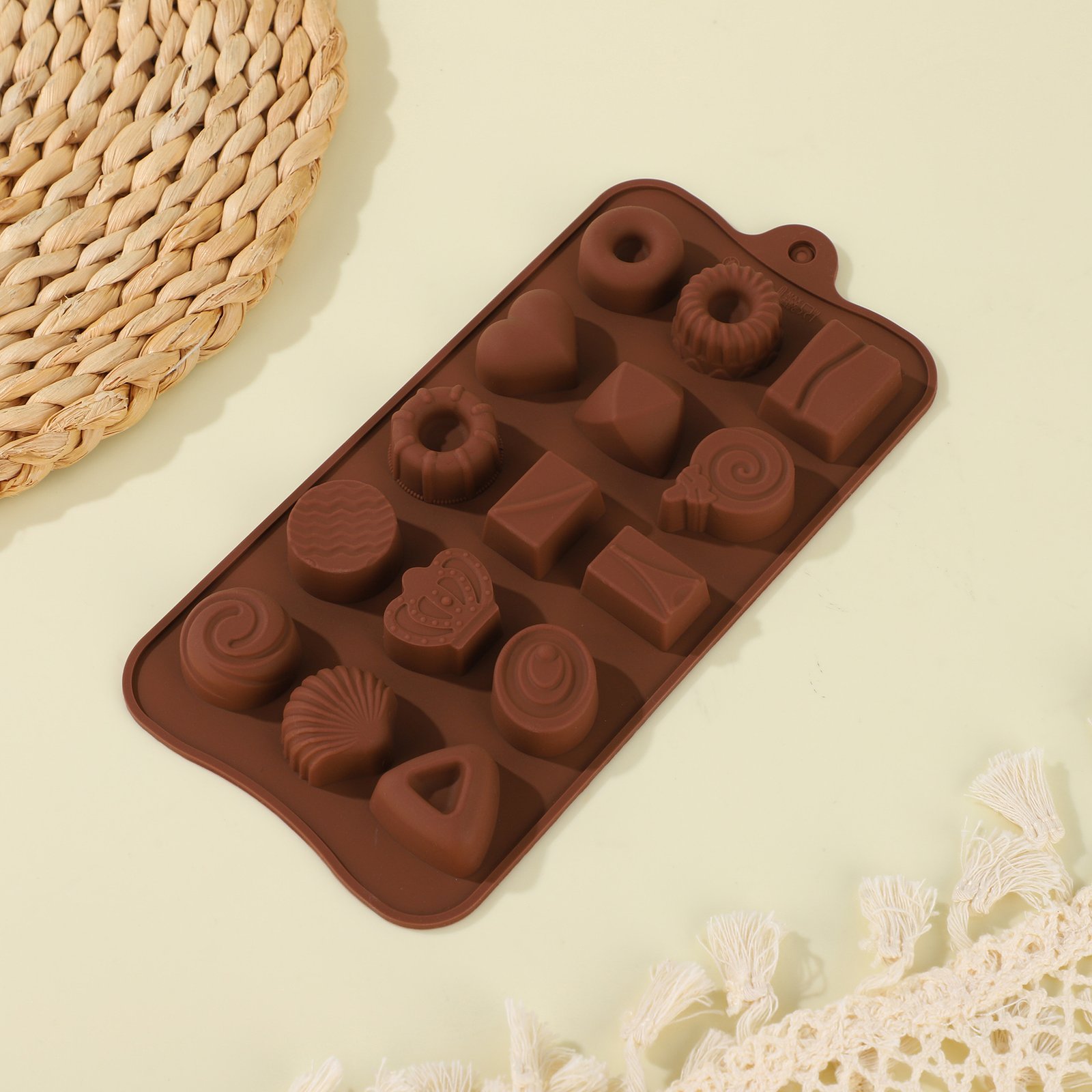 Silicone chocolate mold samples and packaging preparation for an inquiry