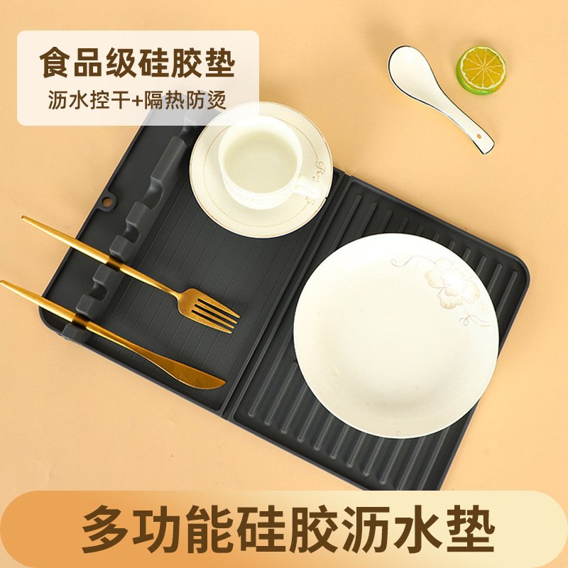 Durable silicone mat